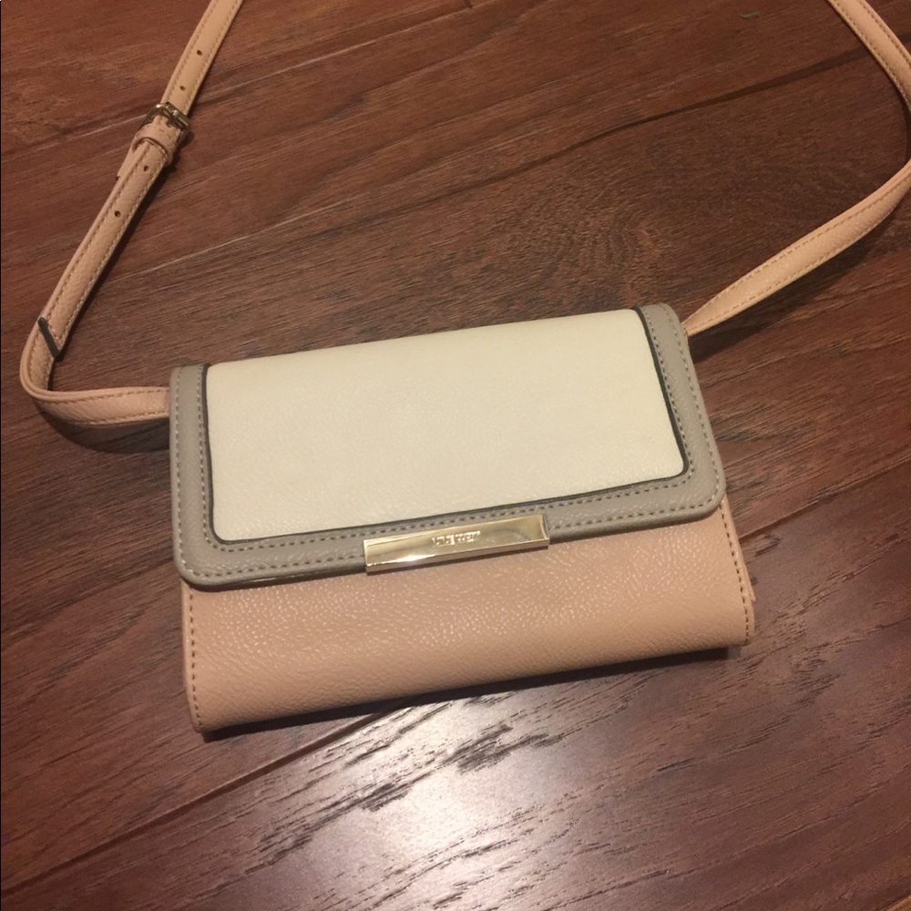 Nine West Crossbody-NWOT